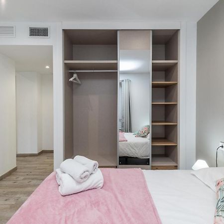 Moderno Apartamento En Centro De Гранада Экстерьер фото