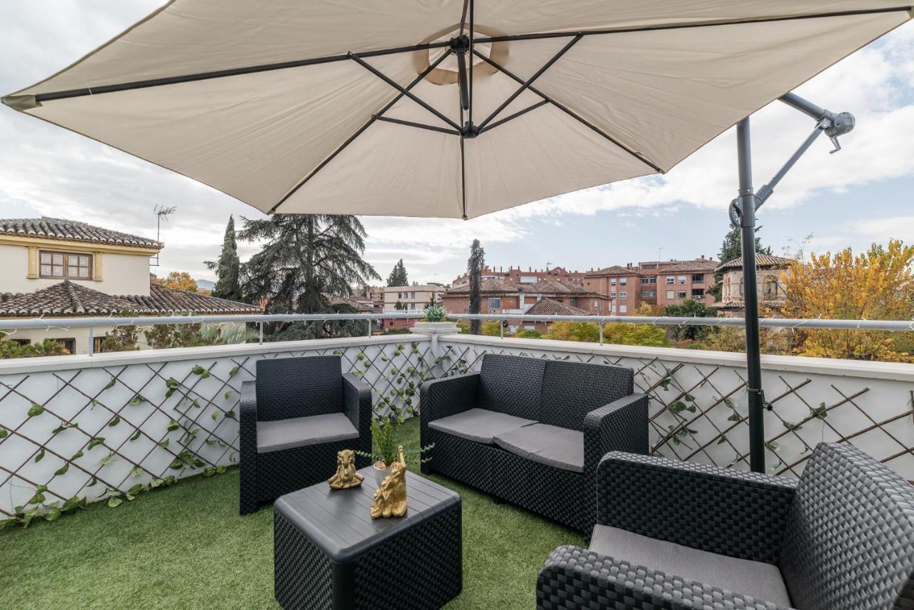 Moderno Apartamento En Centro De Гранада Экстерьер фото