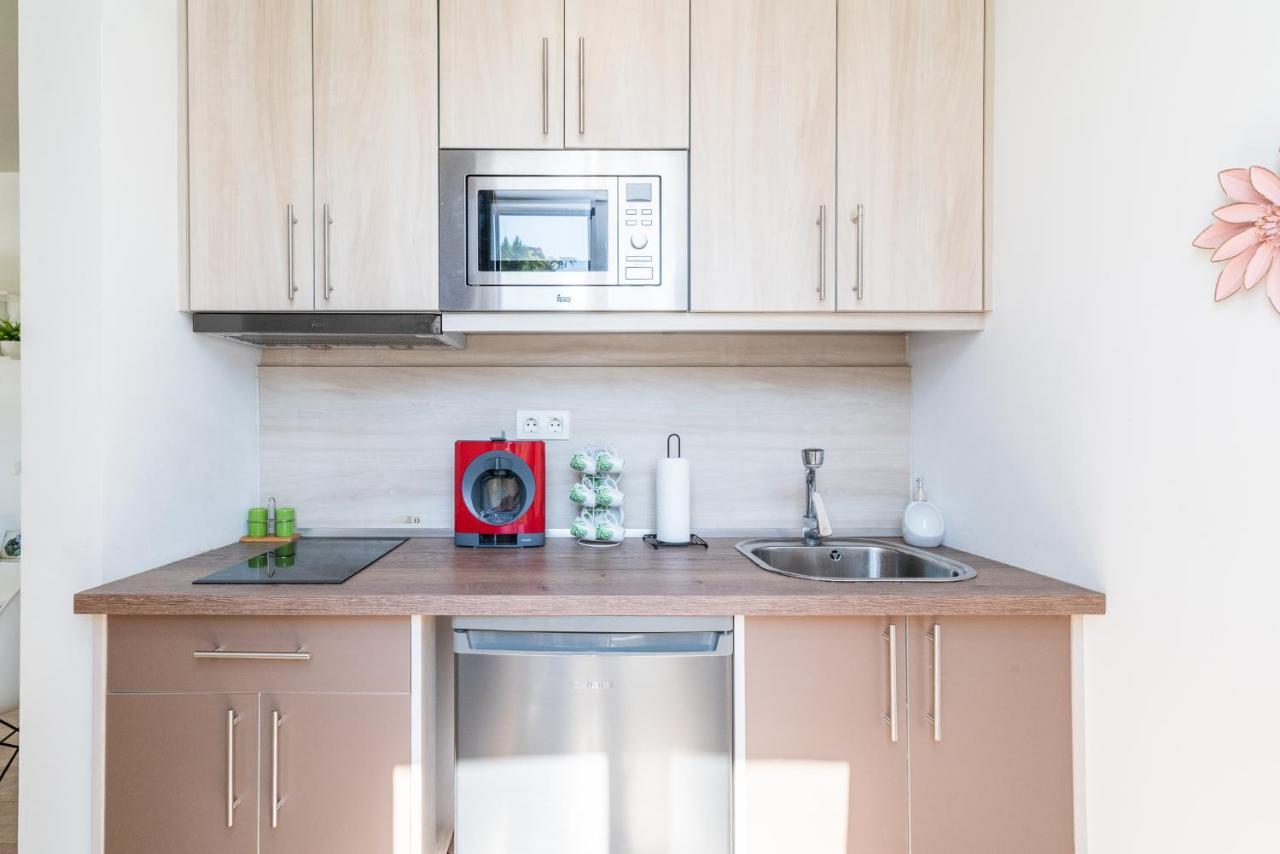 Moderno Apartamento En Centro De Гранада Экстерьер фото
