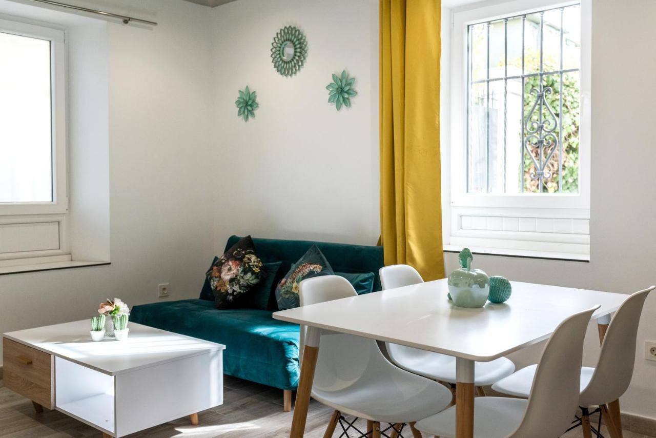 Moderno Apartamento En Centro De Гранада Экстерьер фото